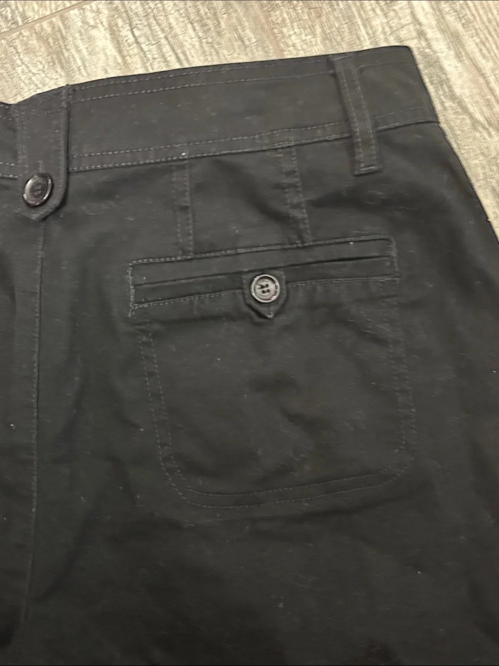 Gloria Vanderbilt Black Cargo Shorts